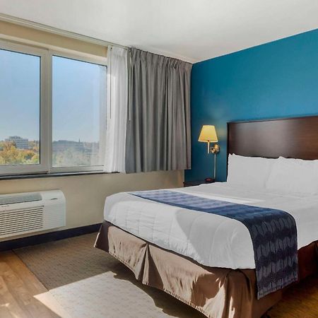The Capitol Hotel Hartford Bagian luar foto