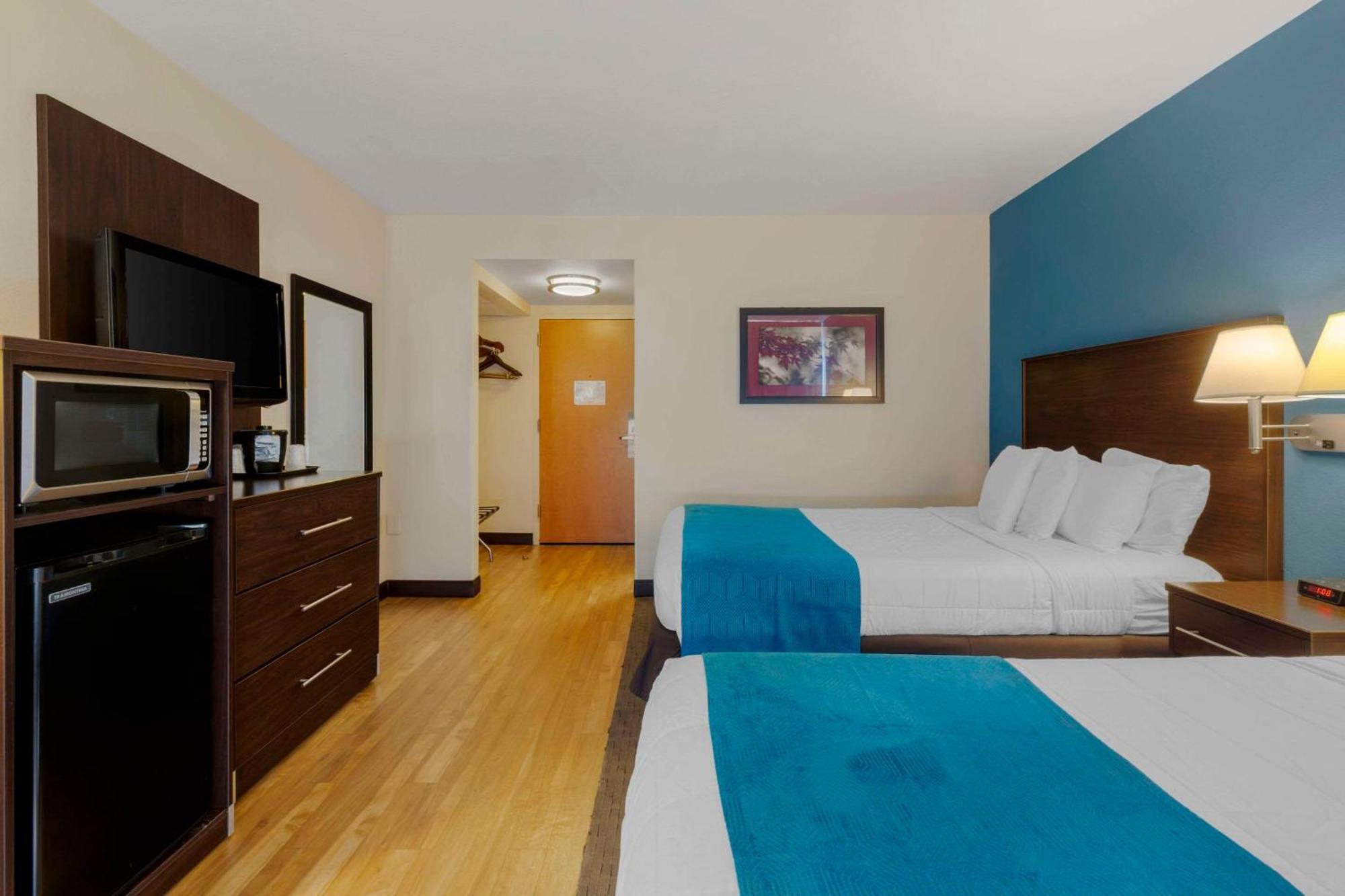 The Capitol Hotel Hartford Bagian luar foto